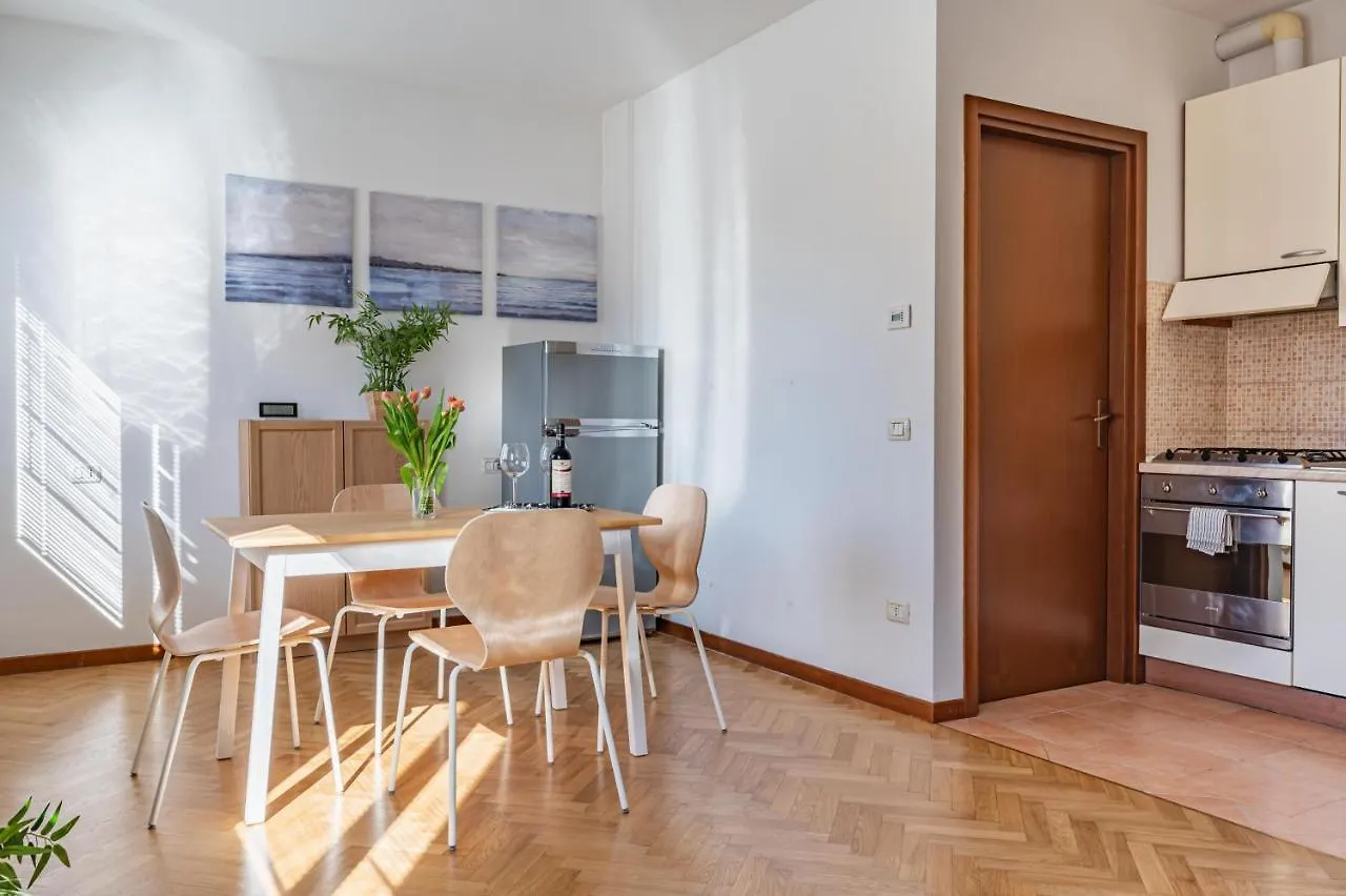 Parma Parco Ducale Duplex Apartment With Parking 0*,